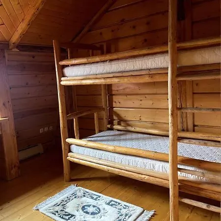 50 - Exclusive Mountain House *