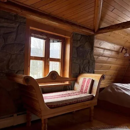 50 - Exclusive Mountain House *