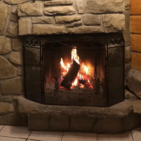 50 - Exclusive Mountain House *